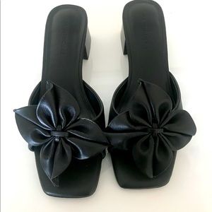 Aersoles plumme heeled slip on leather sandle